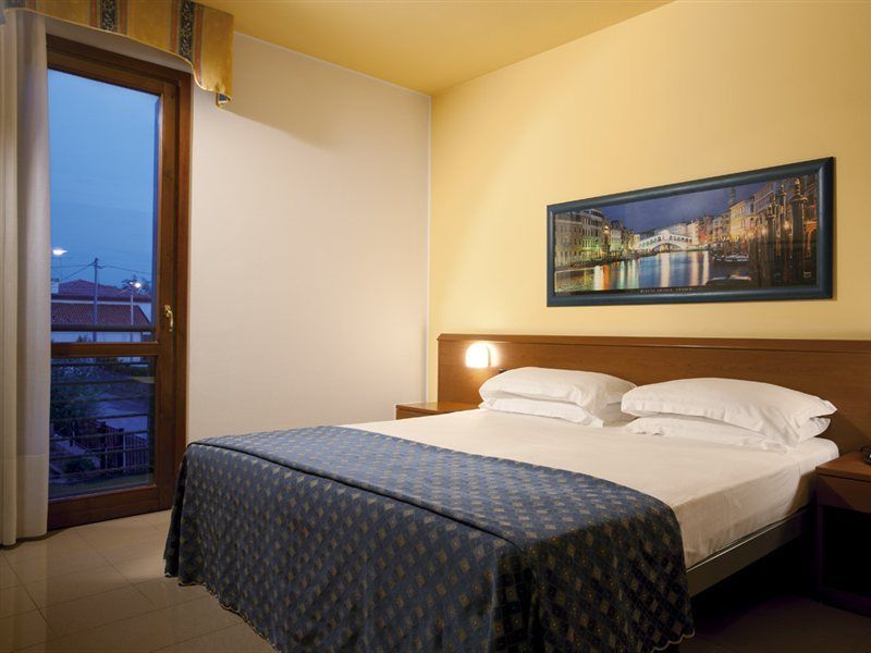 Best Western Titian Inn Hotel Venice Airport Tessera Zewnętrze zdjęcie