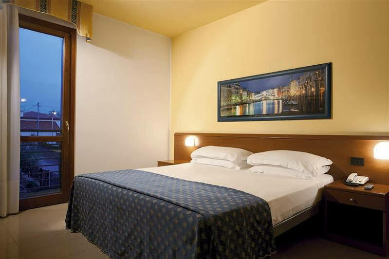 Best Western Titian Inn Hotel Venice Airport Tessera Zewnętrze zdjęcie